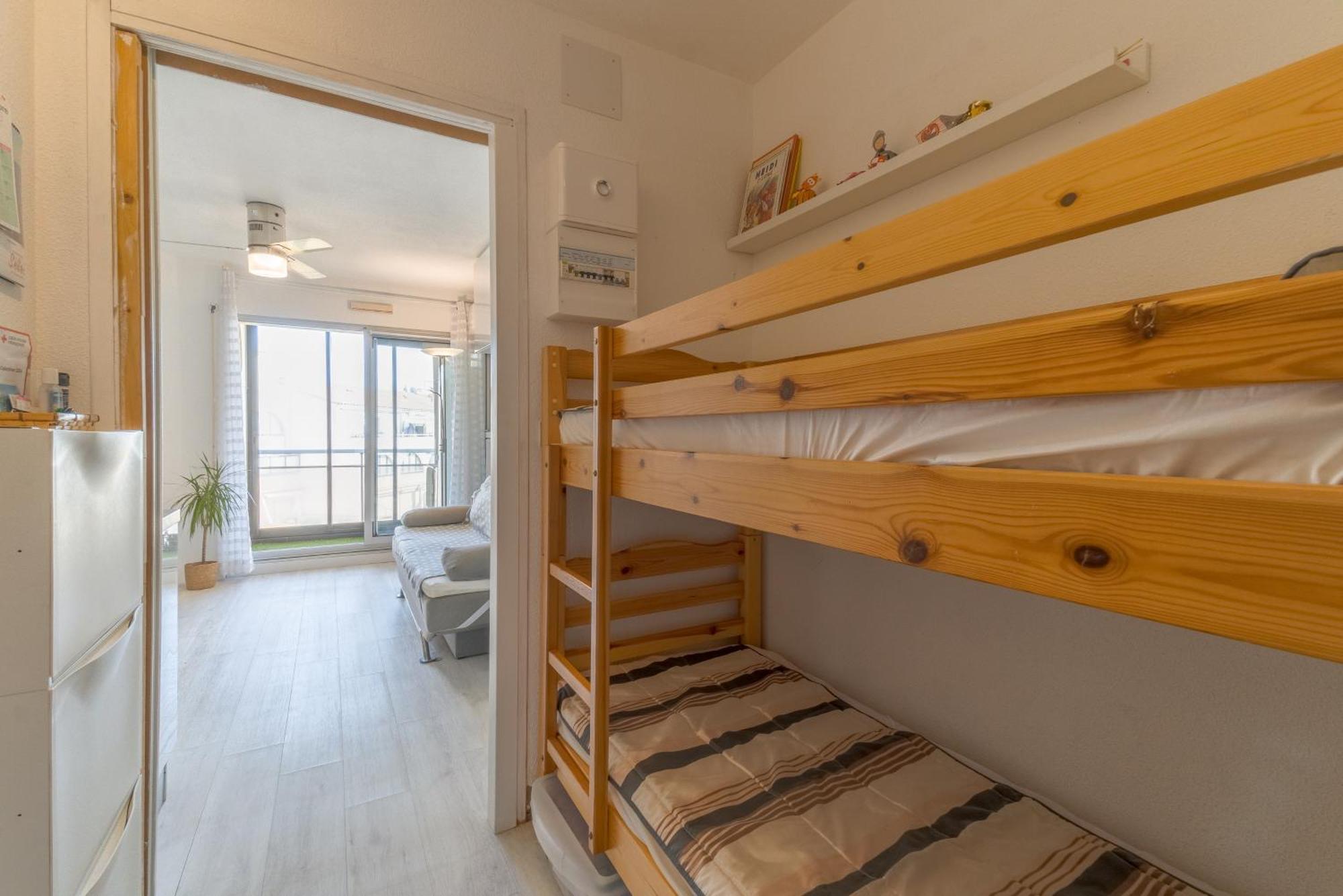 Appt T2 Cabine Clim Parking Privee Vu Mer Сет Экстерьер фото